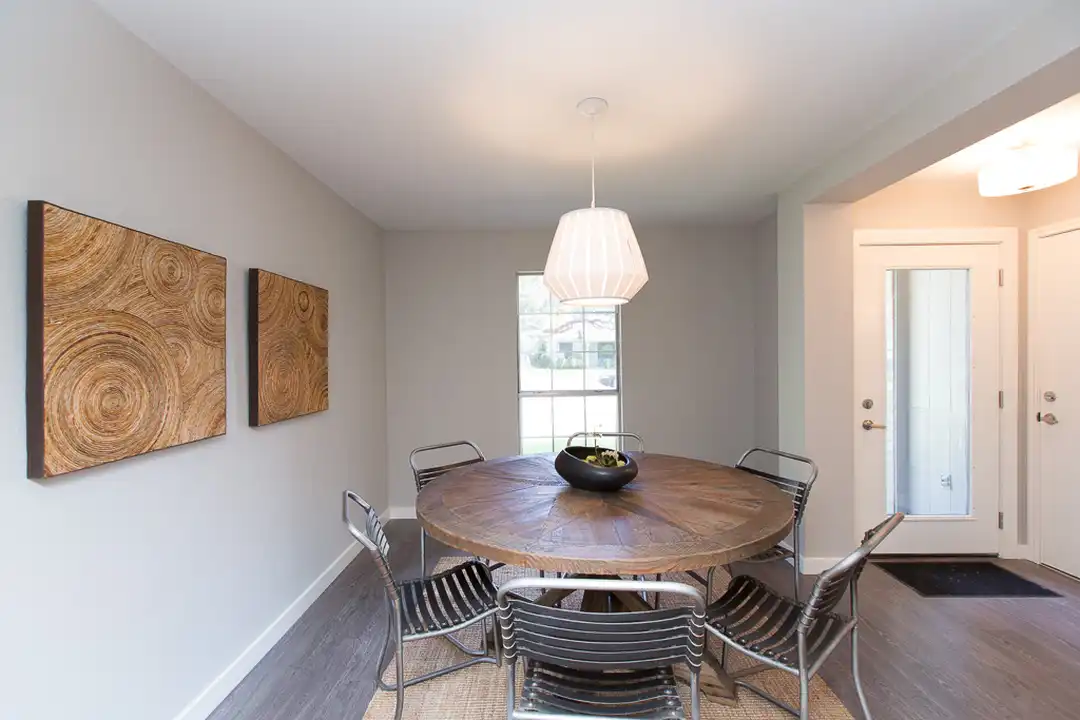 917 Minturn Ln - View 4