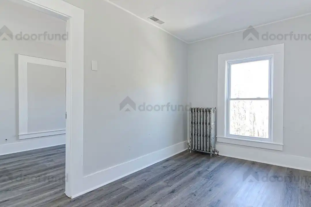 11 Pleasant St unit 7 - View 6
