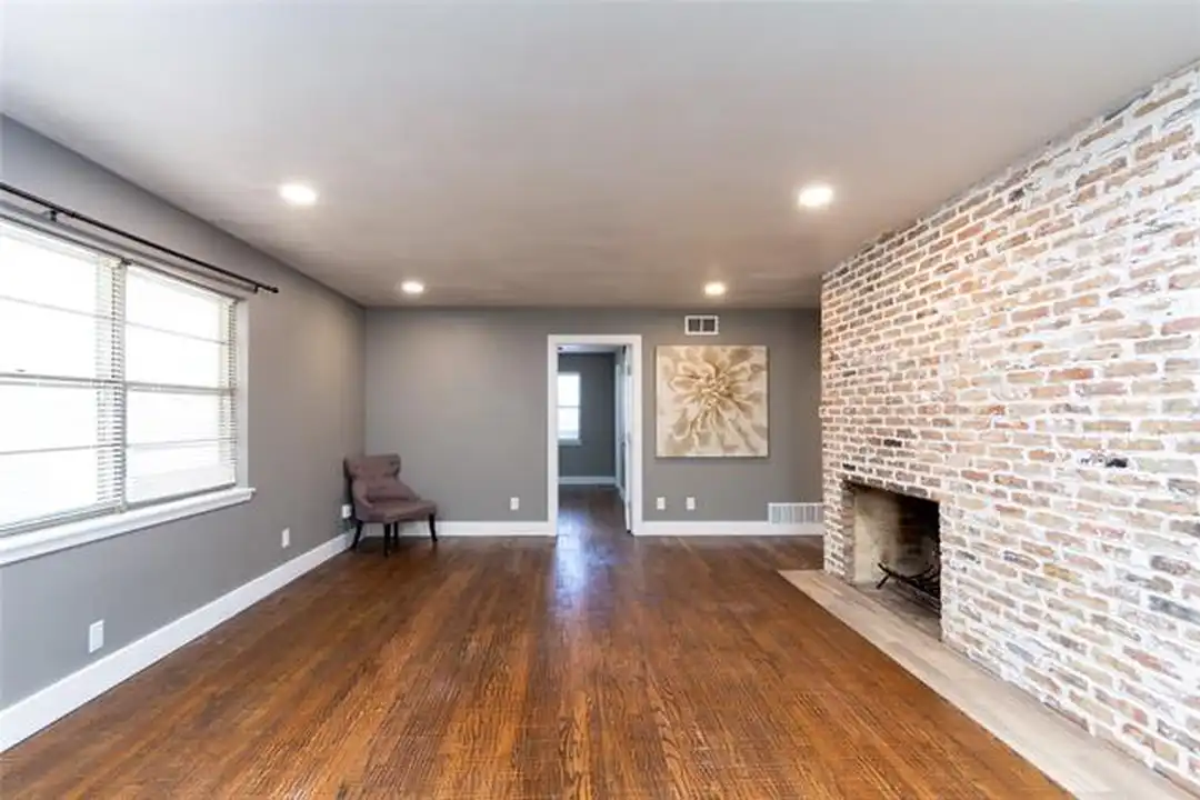 3217 Cedarcroft Ln - View 5
