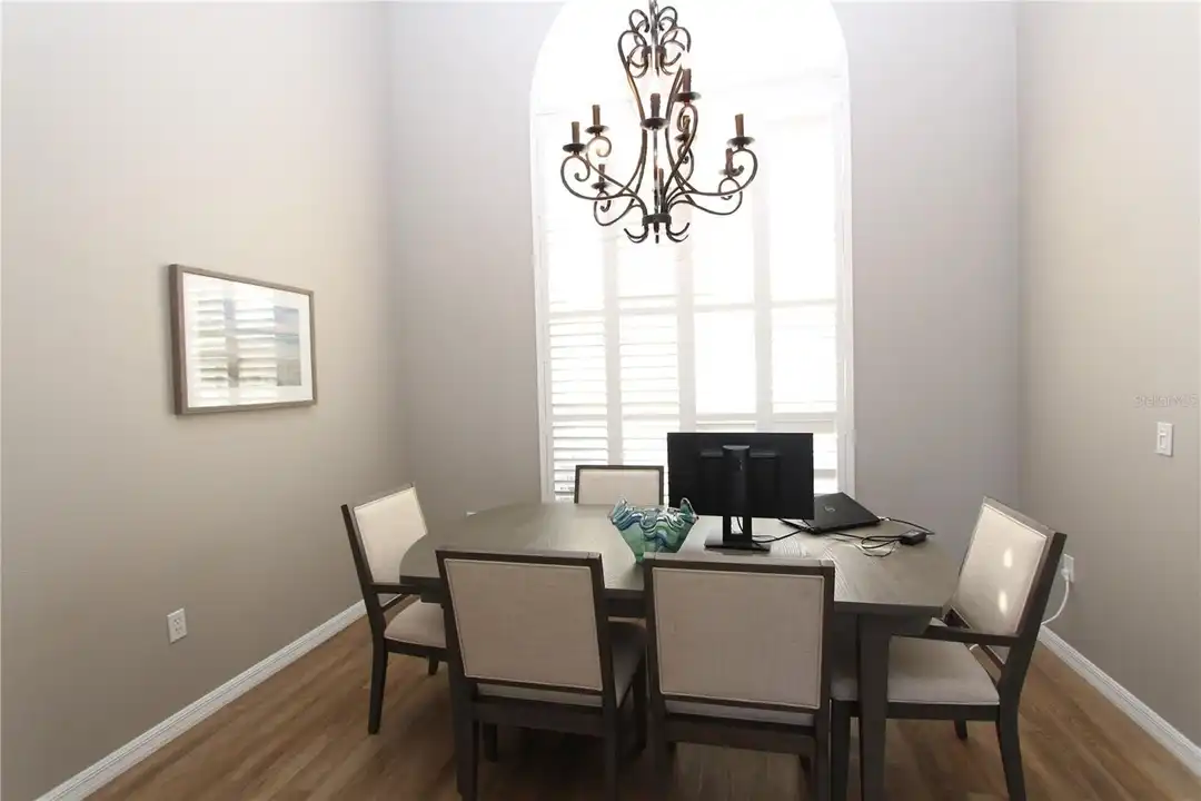 42 Mark Twain Ln - View 6