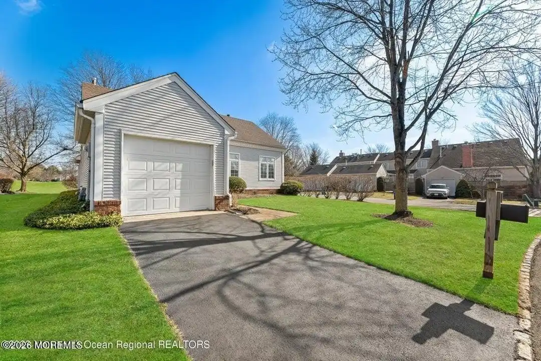 48 Rutland Ln - View 3