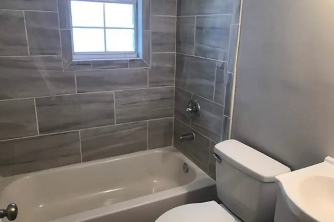 428 Broadway unit Unit B3 - View 4