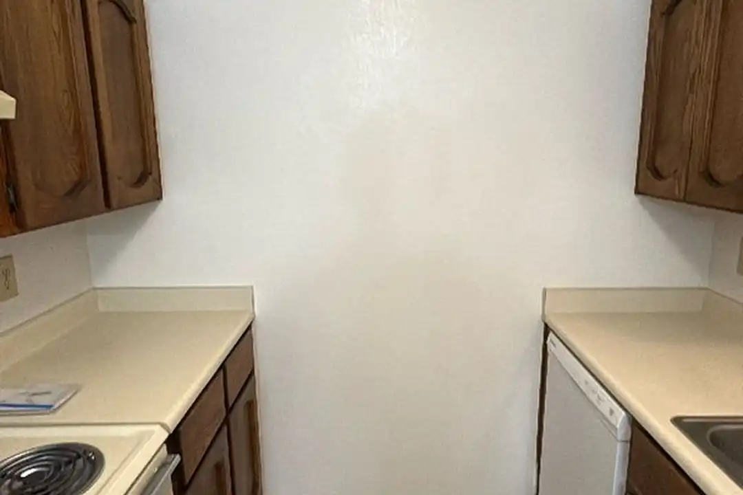 12801 N 113th Ave unit Apt #2 - View 5