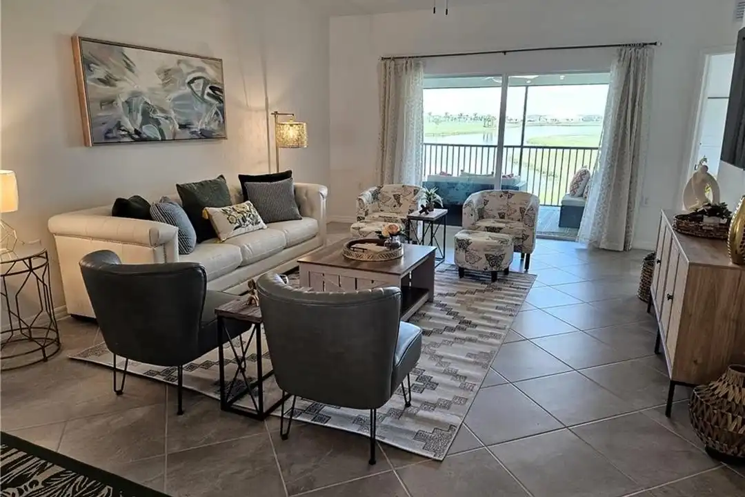 5427 Double Eagle Cir #2826 - View 5