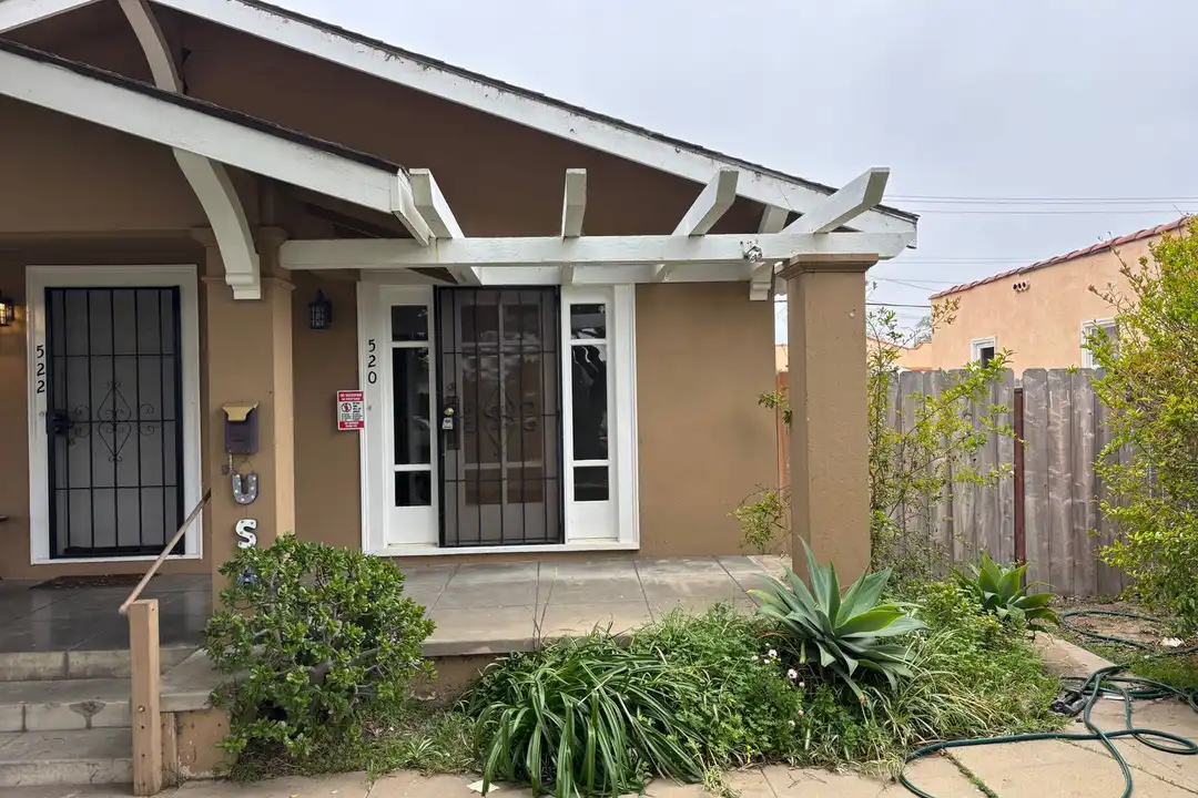 520 E Cypress St - View 3