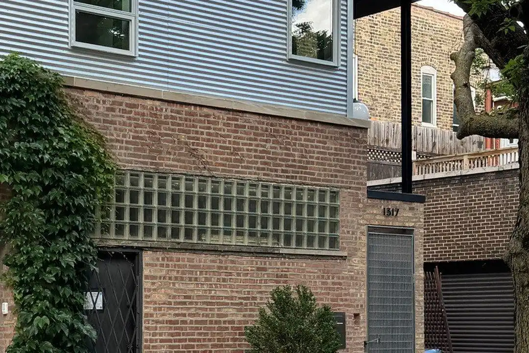 2159 W Evergreen Ave #4 – photo 1
