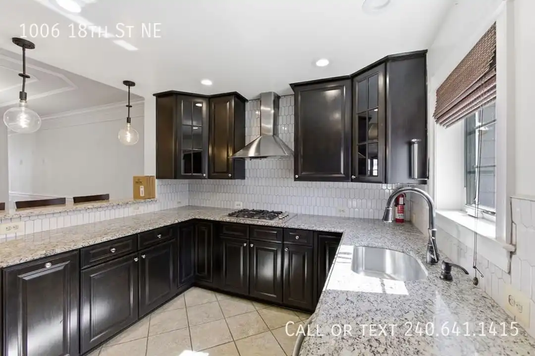 1006 18th St NE - View 5