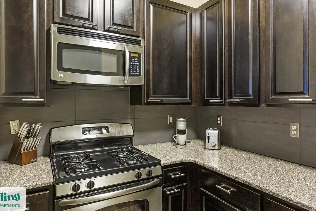 1776 Patriots Ln unit 6110 - View 3