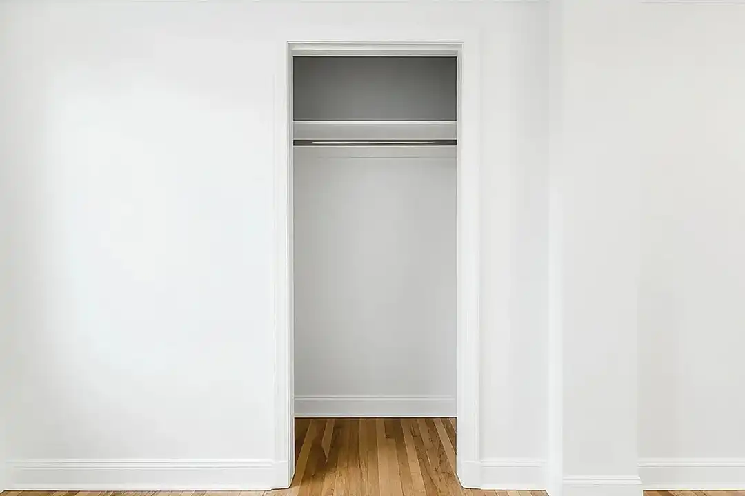 Apartment in New York, Manhattan Valley, Manhattan - View 3