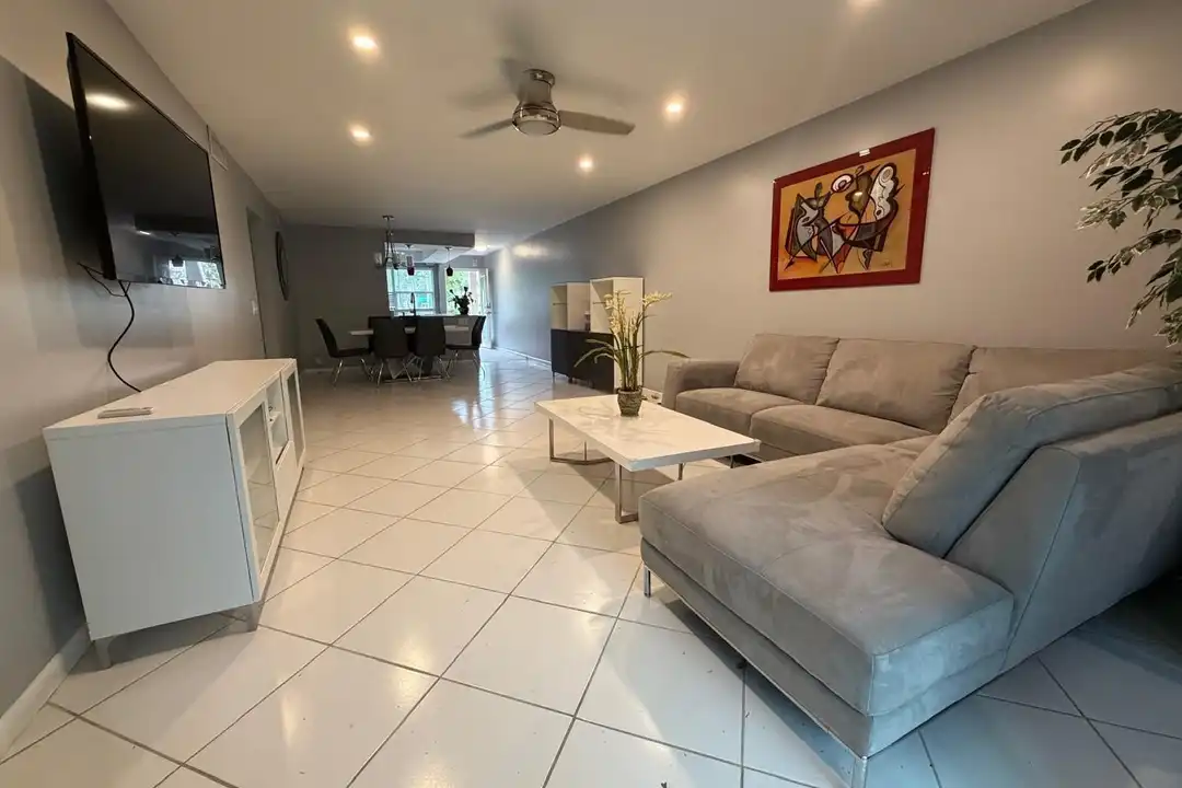 2402 Antigua Cir #D1 - View 6