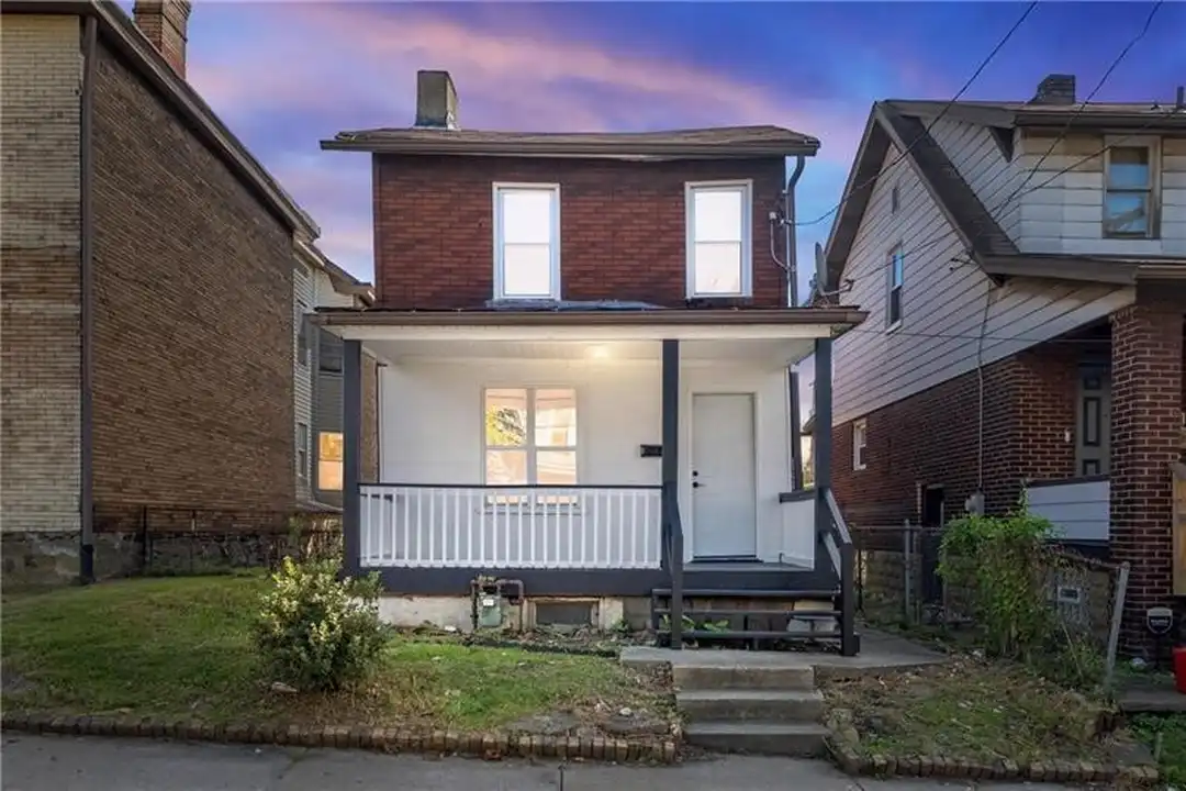 7526 Dickson St – photo 1