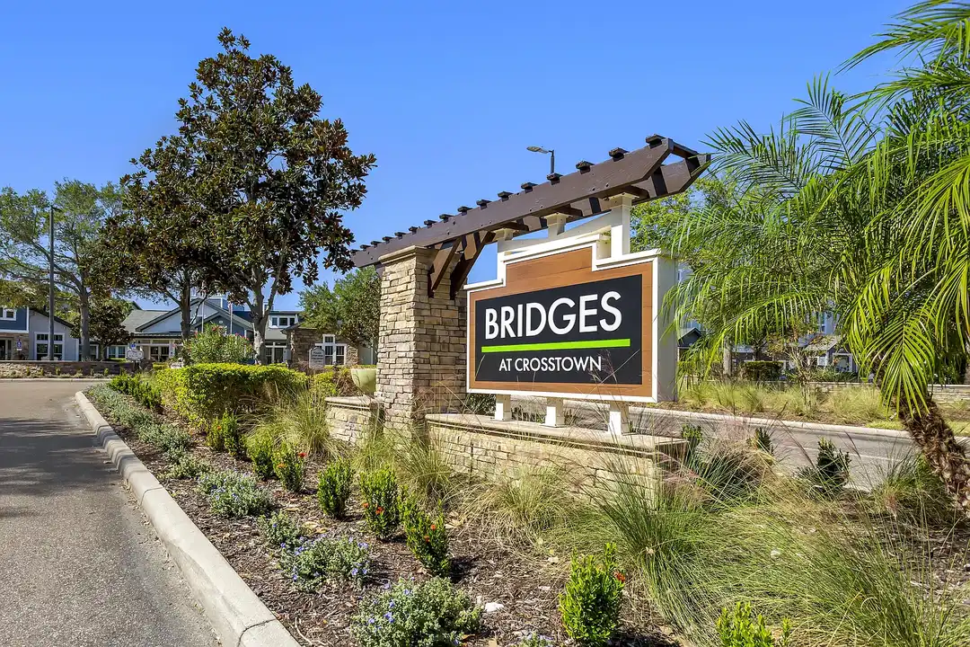 Bridges at Crosstown – photo 1