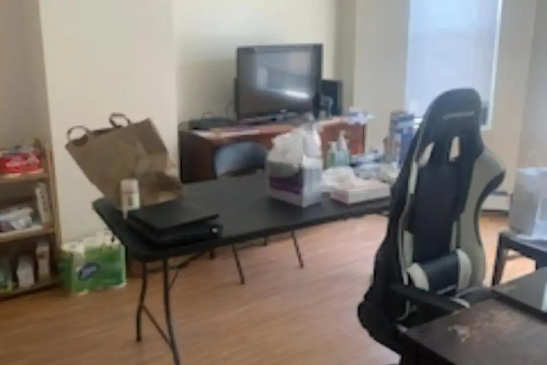 Apartment in Boston - View 3