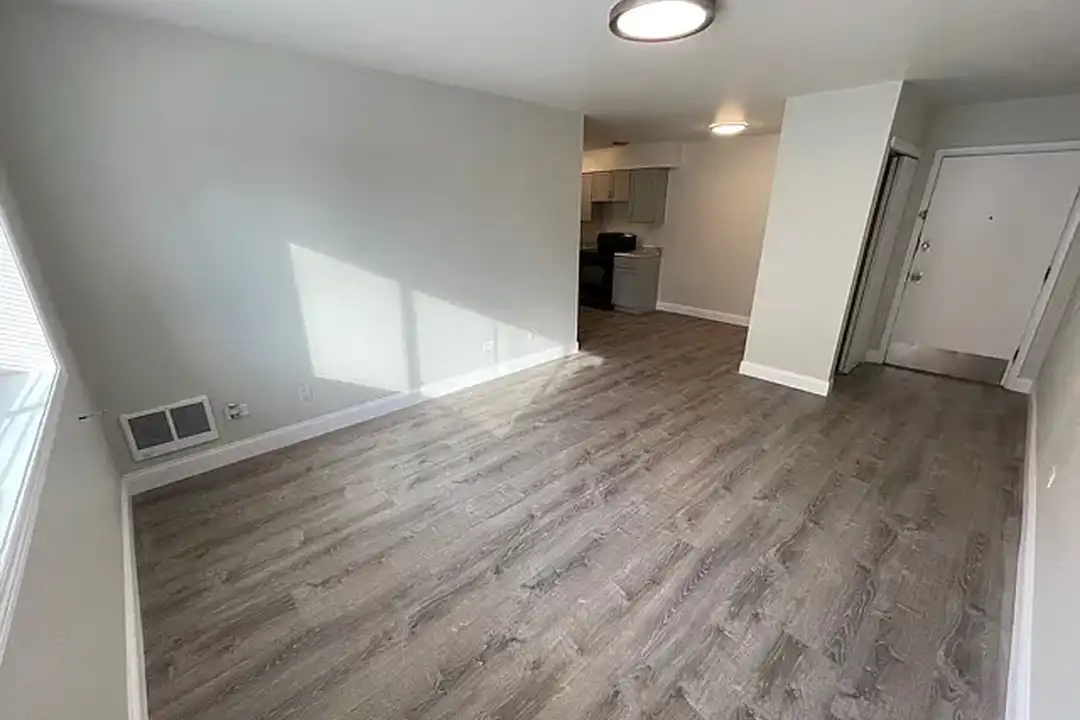 Rivertrail Homes – photo 1 of 8