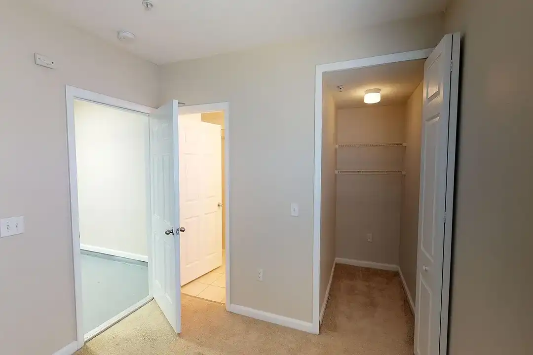 Town Park Villas – photo 1