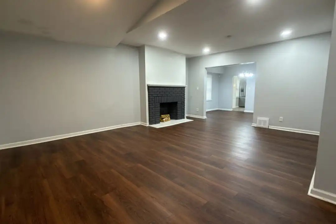 13717 Caine Ave unit Upper Unit – photo 1