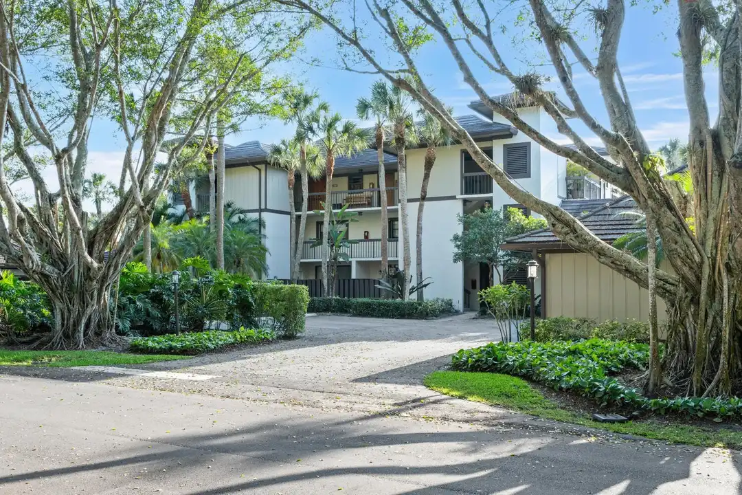 2785 Polo Island Dr #J301 - View 3