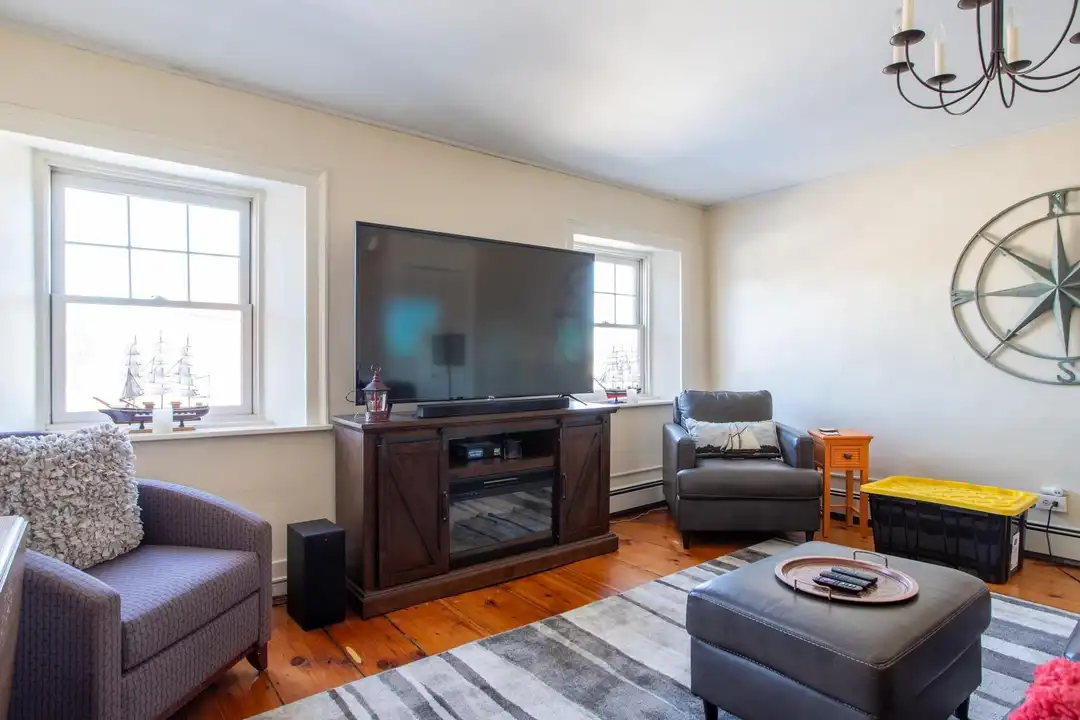 36 State Street #B - View 5