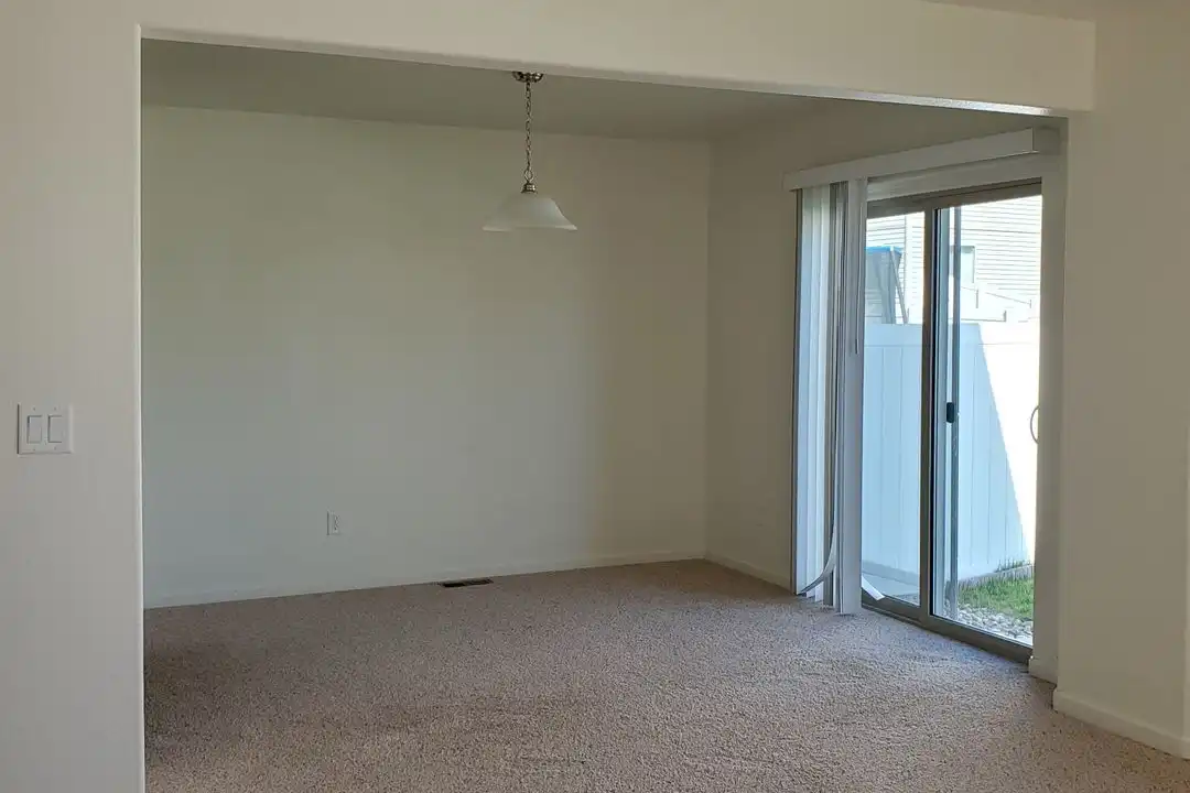 Apartment in Cheyenne - View 5