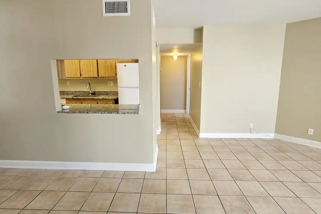1750 N Congress Ave unit 304 - View 5