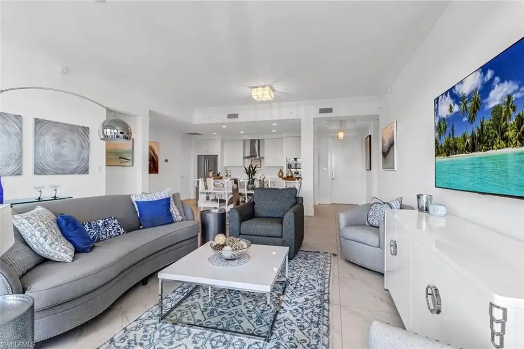1135 3rd Ave S #415 - View 2