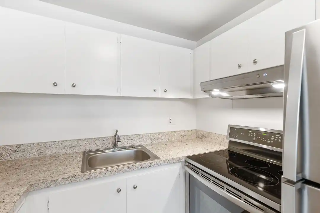 5502 29th Ave NE unit 1 – pohled 4