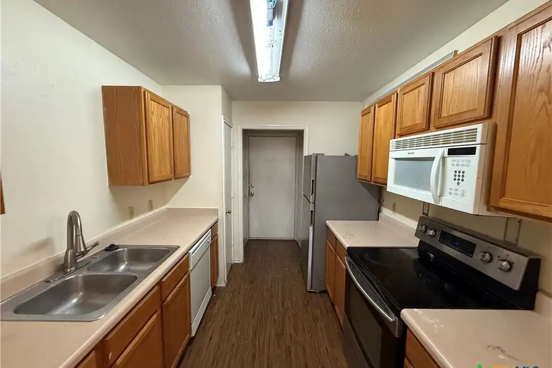1000 Sagewood Trail #1002 - View 4