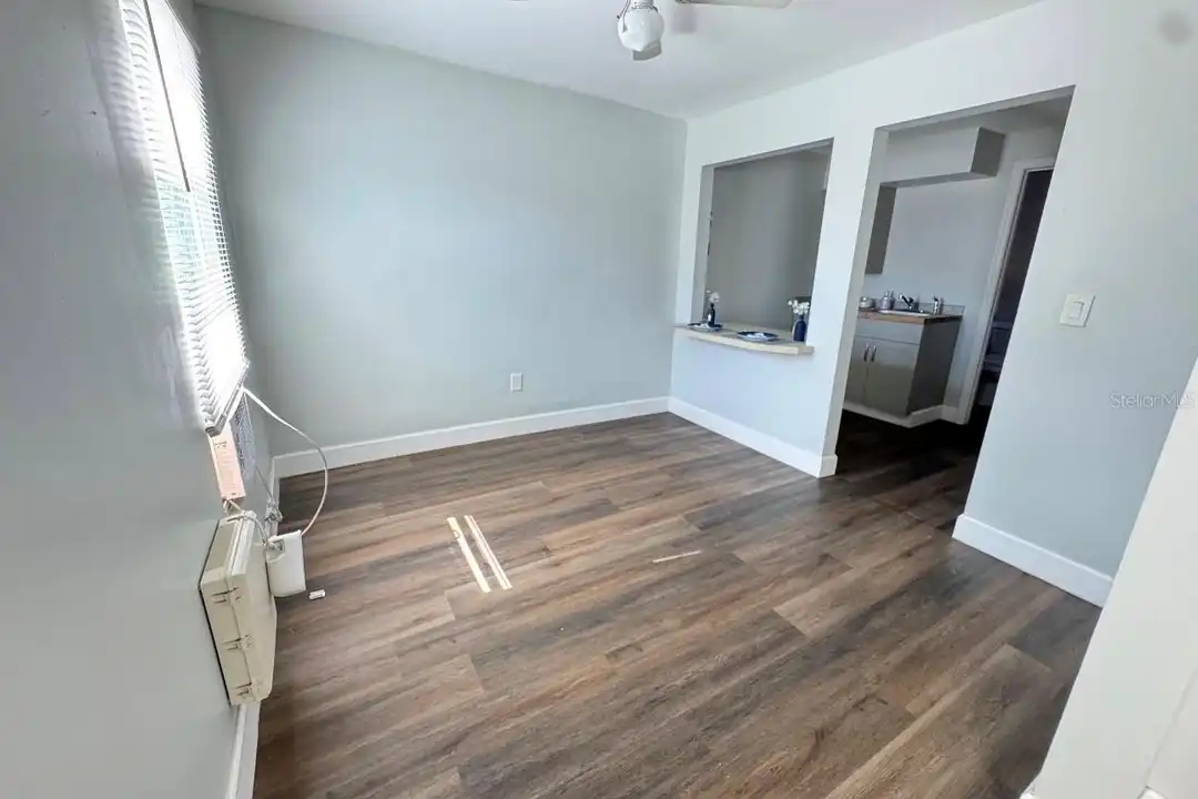 3901 6th St S #4 - View 2