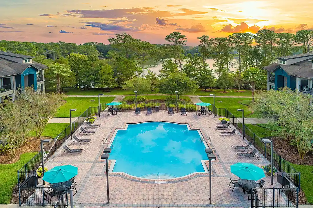 maaページ MAA Mandarin Lakes Luxury Apartment Homes for Rent in