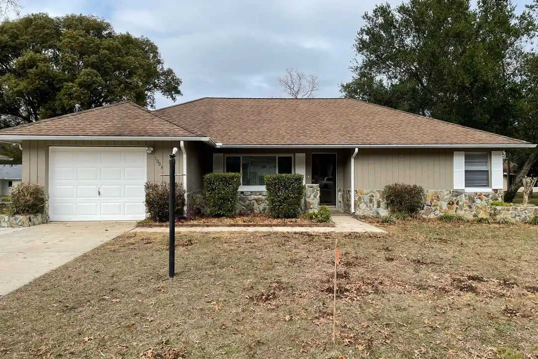 1003 W Buttonbush Dr – photo 1 of 17