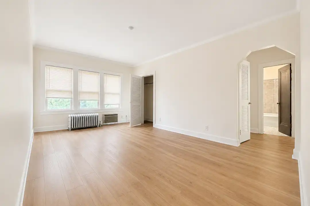3727 W 159th St unit 101 – photo 1