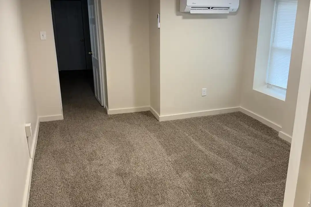 215 W Lafayette St unit 1 - View 4