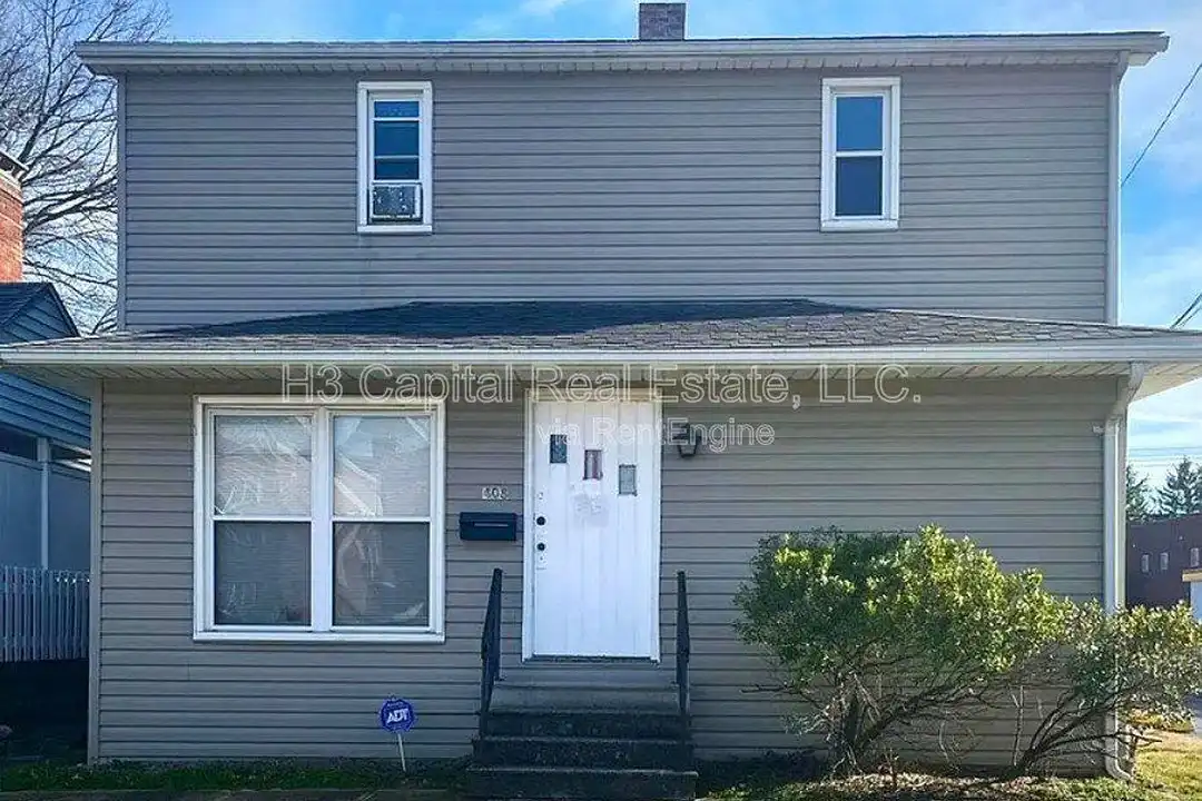 408 W Clay St – photo 1