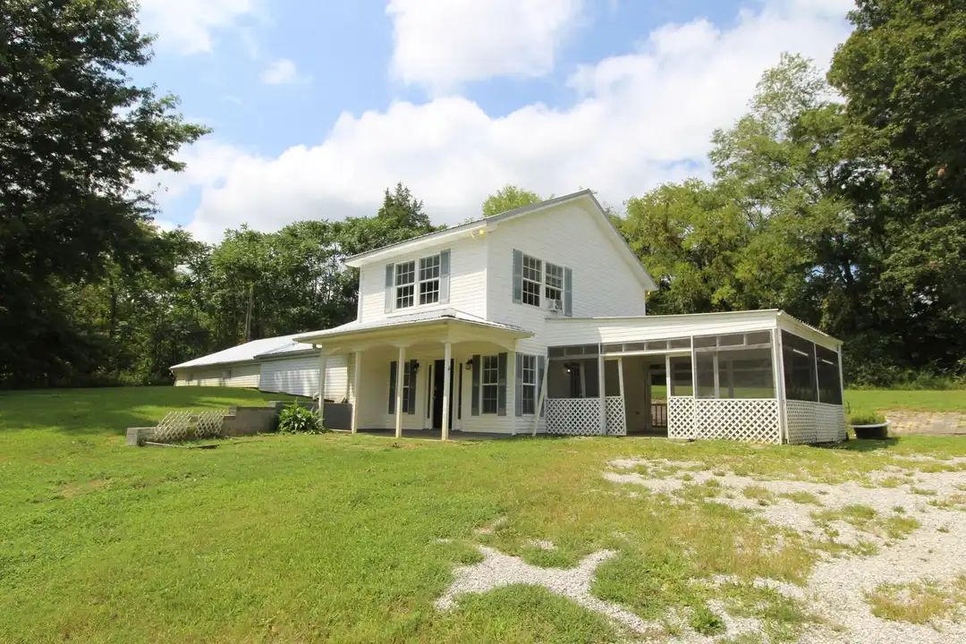 7607 Judd Cemetery Rd – photo 1 of 36