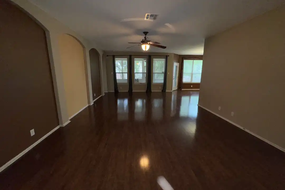4922 Macey Trail - View 2