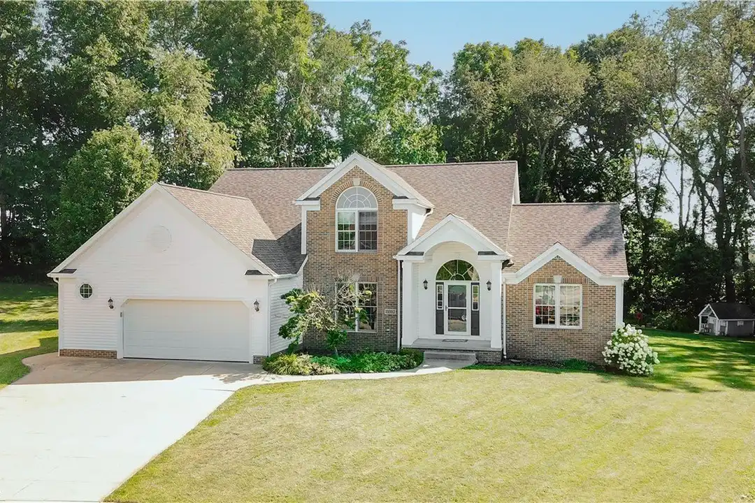 11002 Trenton Rd NW – photo 1 of 40