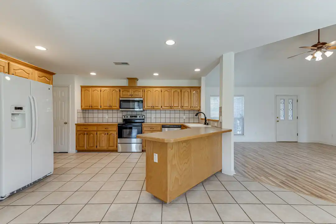 1319 Dime Box Cir - View 4