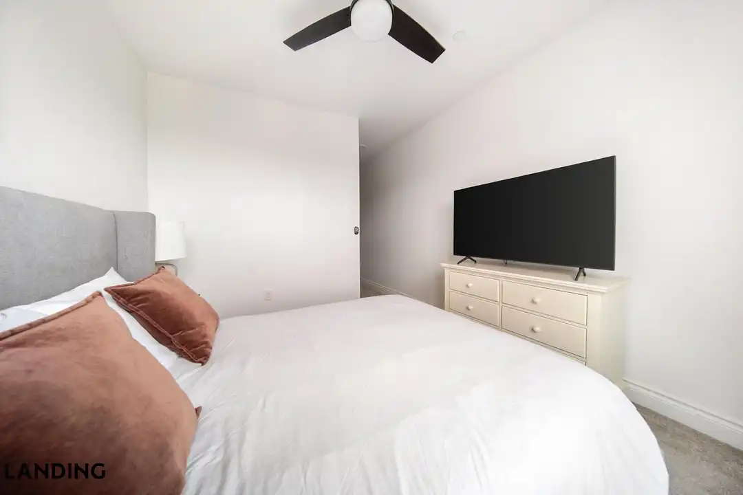 12312 Mayfield Rd unit 403 - Prikaz 5