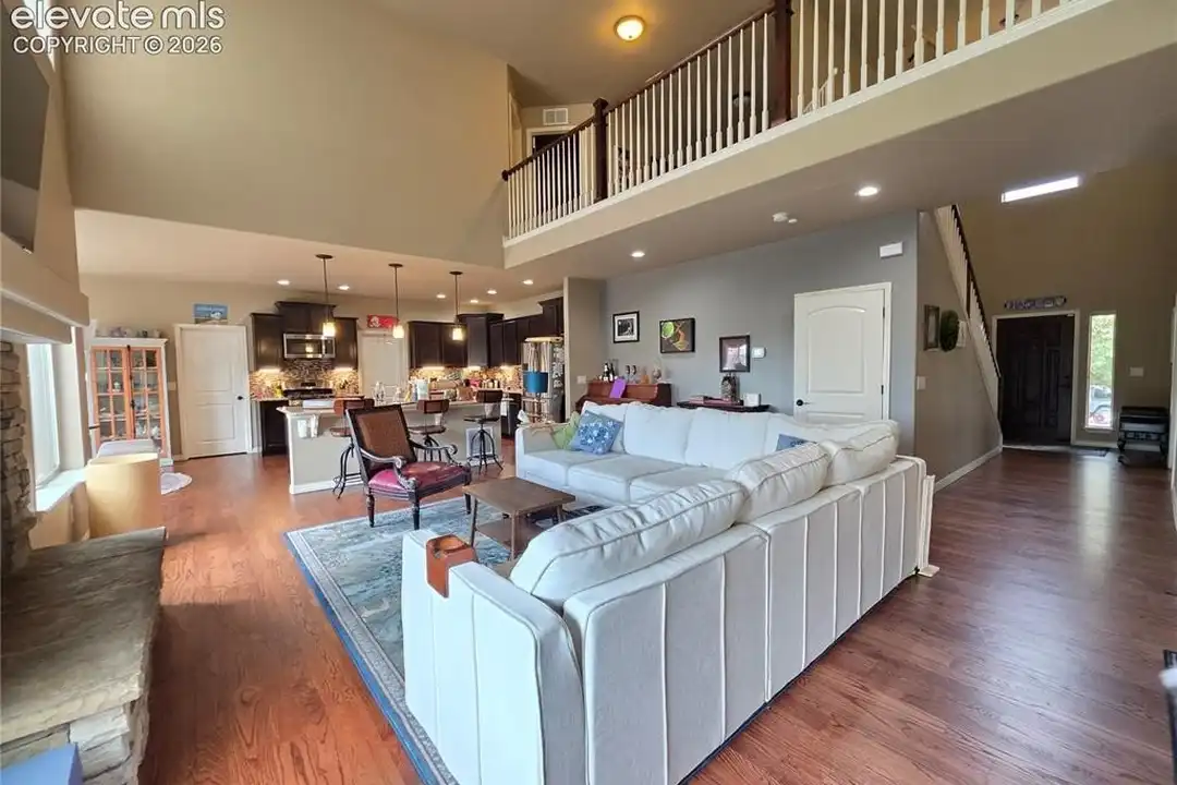 3009 Bella Cima Dr - More
