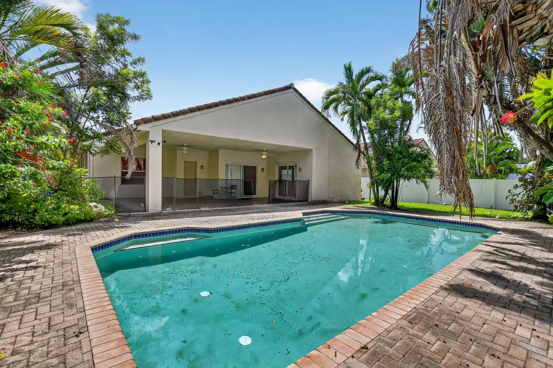 Apartment in Boca Raton - View 3