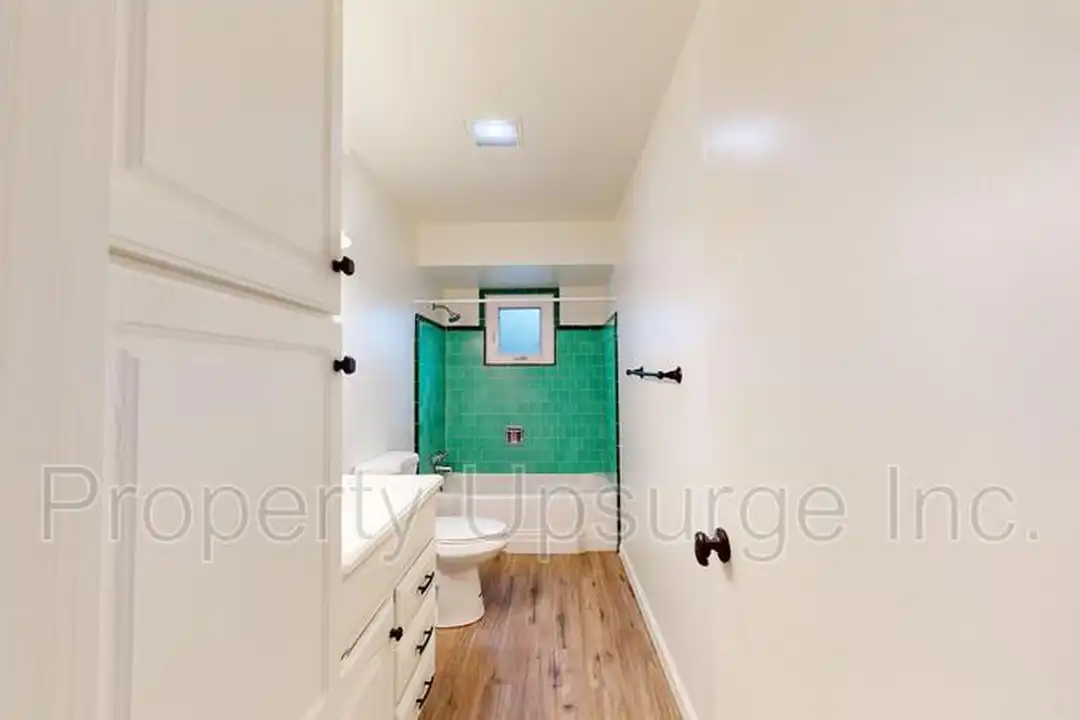 1167 Orange Ave unit 1169 - More
