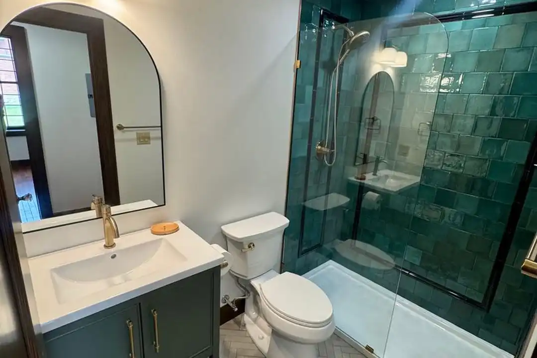 310 9 1/2 St unit Apt. 2 – photo 1