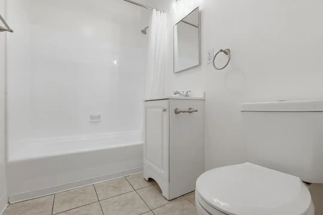 6635 Crenshaw Blvd unit 6629-15 - More
