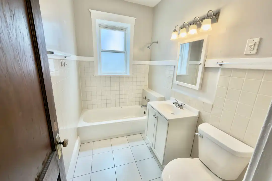 3239 W Cullom Ave unit 1 - View 6