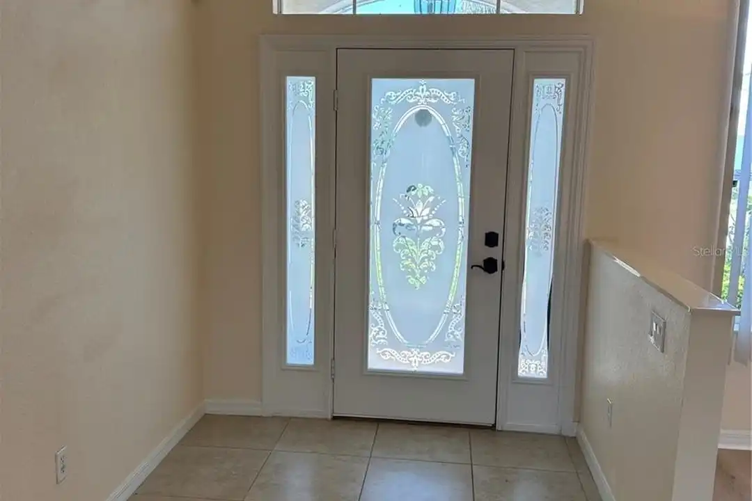 8171 Rocliff Ave - View 4