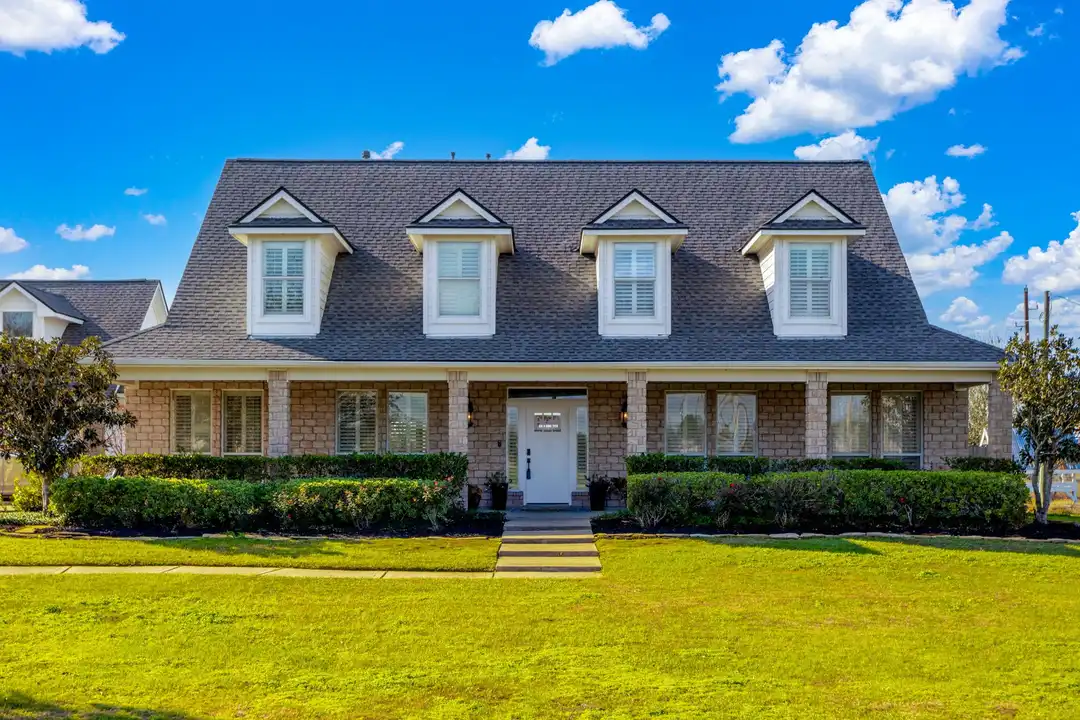 2963 Settler's Way Dr - View 2