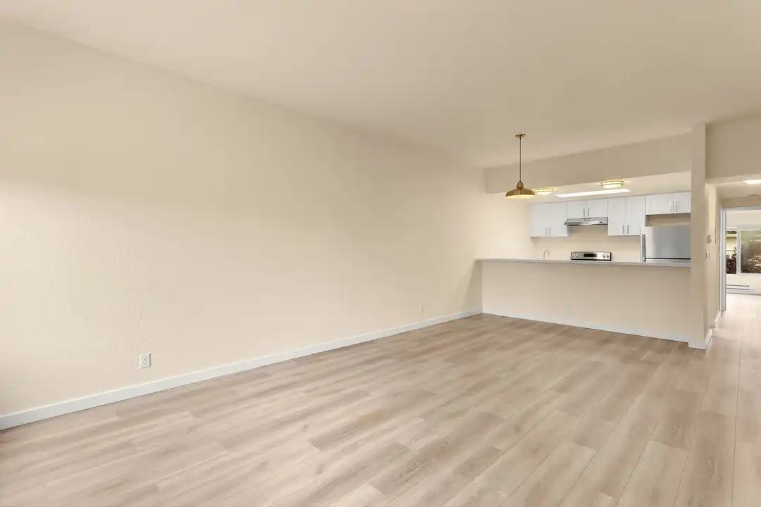 4468 Linden Ave N unit Unit 204 - View 4