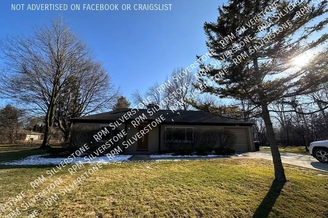 2362 Sanders Pl – photo 1 of 16
