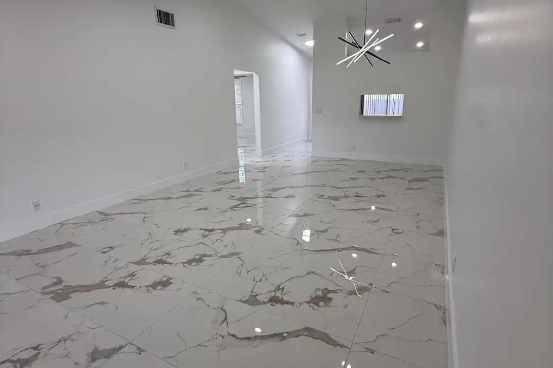 817 Sky Pine Way unit H - View 2