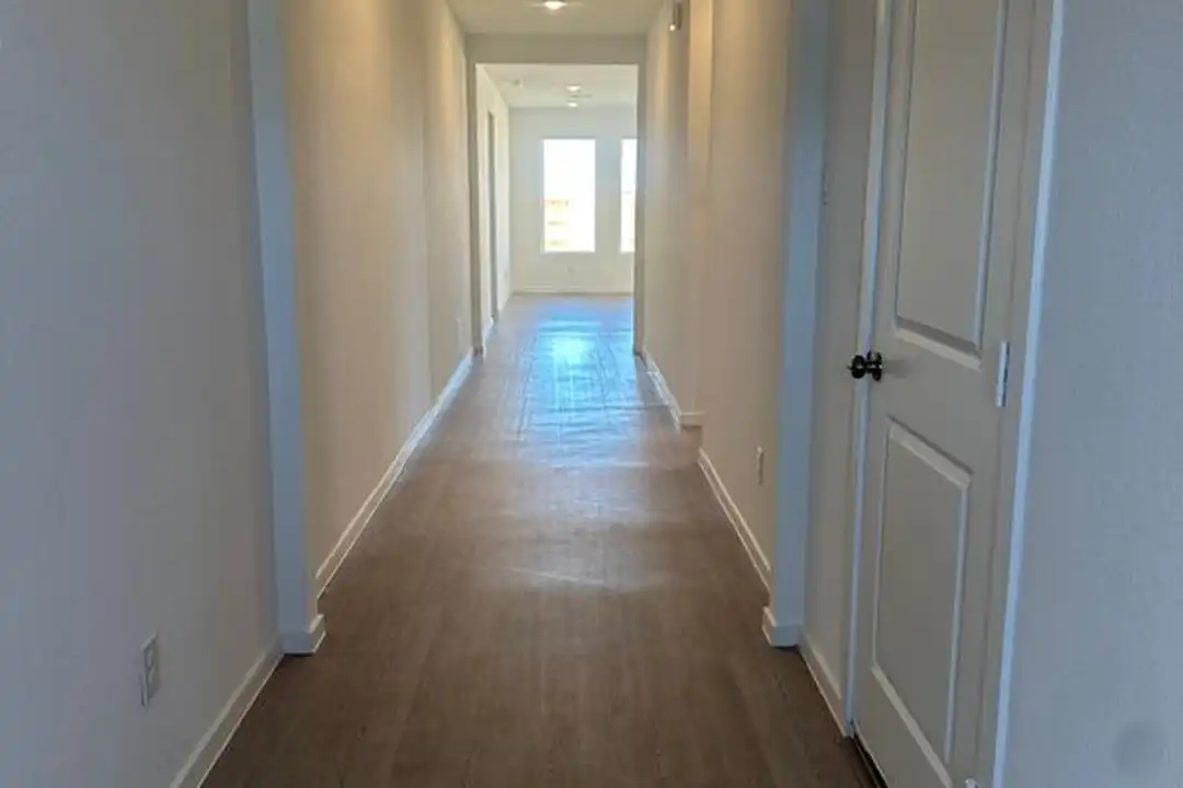 830 Heaven Dr - More